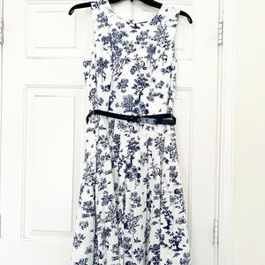 Used Tommy Hilfiger belted dress